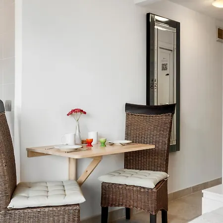 Skol In By Costarentals - M27