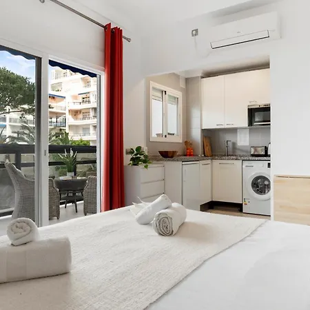 Skol In By Costarentals - M27